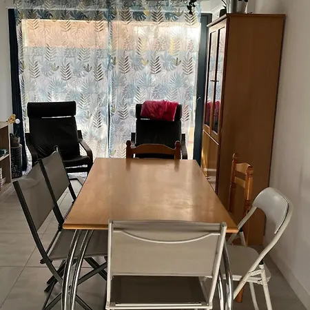 Welcome To Marie's 아파트 *